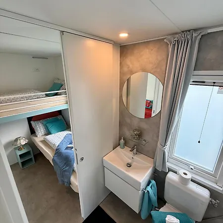 Marea Lido Di Colico, Direkt At The & In Center & Near Ferry To Bellaggio Colico