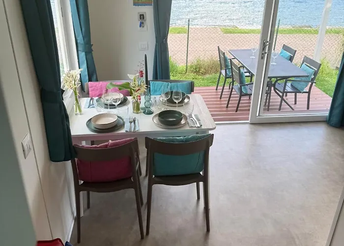 Marea Lido Di Colico, Direkt At The & In Center & Near Ferry To Bellaggio